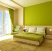 清新卧室绿色窗帘装修设计图