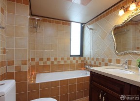 厨房卫生间瓷砖 100平米房屋