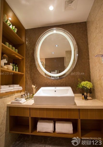 為了能讓自己和老婆住得更舒服一點(diǎn)，在裝修預(yù)算里面，狠心了一下，決定裝修預(yù)算提高一點(diǎn)，這樣就能保證預(yù)想中的新家會(huì)更好一點(diǎn)，在幾個(gè)月的努力下，終于不負(fù)所望，新家在我們共同努力下順利呈現(xiàn)出來，效果是很不錯(cuò)的，住進(jìn)去慢慢的都是幸福和溫馨的感覺。