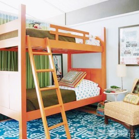 儿童房家具橙色高低床设计图片