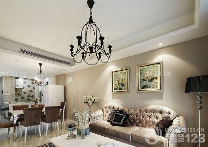 好不容易在自己的行業(yè)里面站穩(wěn)腳跟，接下來就是最重要的事，就是在整個(gè)新的起點(diǎn)里面，一個(gè)屬于自己的新家。每天除了高強(qiáng)度的工作之外，最期待的就是回家的這一刻的感覺，所以新家的裝修自己全程參與，為了給自己一個(gè)特別的新家還有就是特別的回憶，不管多累都參與在其中。新家在我的精心打造下在預(yù)期的時(shí)間里面完成了，感覺自己特有成就感，一起來看看我的新家吧。