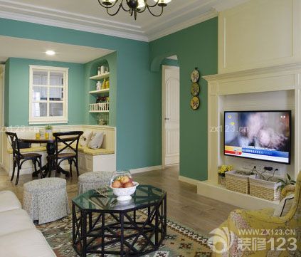 忙碌的城市生活給我們帶來的不僅是更多的壓力，還有喧囂。大自然便成了我們最向往的地方，新家裝飾就是基于回歸自然的感覺開始施工的，這樣的基礎(chǔ)是我們舒適，大自然新家的一個好的開始。在精力了近半年斷斷續(xù)續(xù)的裝修之后，新家才正式竣工，后面軟裝部分是我們親自負責(zé)的，田園家具，更親近大自然的家具材料是我們最喜愛的。這樣也保證了新家的效果達到最好。