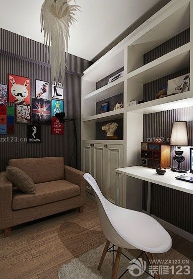 一直比較喜歡古典的風(fēng)格，這也就是我選擇設(shè)計(jì)的一個(gè)因素，一直想設(shè)計(jì)出一套屬于自己的歐式風(fēng)格的家，這個(gè)夢想在今天得以實(shí)現(xiàn)了，這樣的結(jié)果就是在很多時(shí)候我們不得不親自參與一些裝修的步驟，例如在很多時(shí)候我們要參與材料的選擇，還有最有意義的就是我們自己刷的油漆，家具的選擇也決定了整個(gè)裝修出來最后的效果是很不錯(cuò)的。