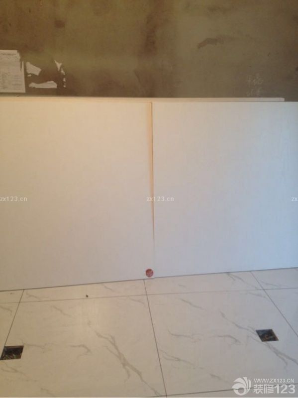 泥木工作是我們還算放心的，之前的材料都是我們朋友推薦的，所以還是很信賴的，我們就把精力放在了接下來的工序里面。先來看看部分圖片吧。