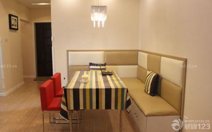 新家終于順利竣工了，當(dāng)我們住進(jìn)去的時候，不敢相信這就是幾個月前的毛坯房，只覺得很美，很溫馨，很舒適。這一切的美好都來自于我們幾個月的用心澆筑，還有那些優(yōu)秀的裝修師傅的努力得來的，所以這一切都美好都是來之不易的。