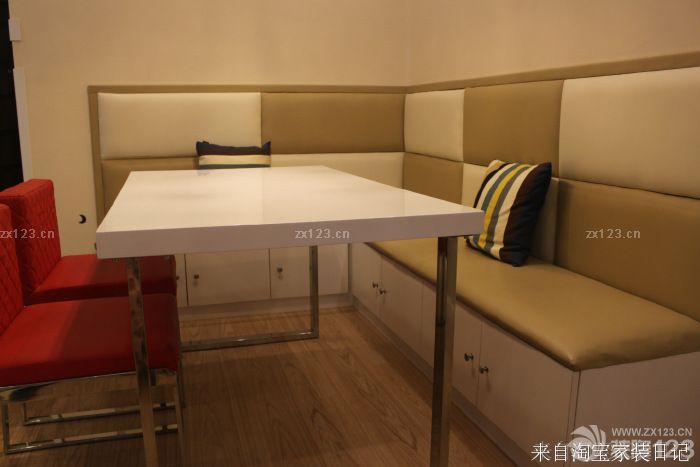 新家終于順利竣工了，當(dāng)我們住進(jìn)去的時候，不敢相信這就是幾個月前的毛坯房，只覺得很美，很溫馨，很舒適。這一切的美好都來自于我們幾個月的用心澆筑，還有那些優(yōu)秀的裝修師傅的努力得來的，所以這一切都美好都是來之不易的。