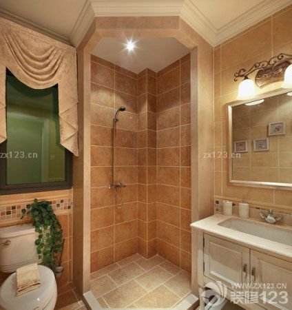 開始裝修新家之前被各種風(fēng)格所吸引，既喜歡歐式風(fēng)格的典雅端莊，也喜歡法式風(fēng)格的浪漫，喜歡地中海的寧靜，也喜歡現(xiàn)代風(fēng)格的時(shí)尚，所以在整個(gè)裝修的時(shí)候，我們決定混搭風(fēng)格會(huì)比較好一點(diǎn)，新家定格在混搭風(fēng)，這也是我們最正確的決定，不僅能將各種風(fēng)格的優(yōu)點(diǎn)融入進(jìn)來，也能將整個(gè)新家的舒適度得到一個(gè)很好的提升，所以我的新家在裝修出來之后是很溫馨與舒適的。