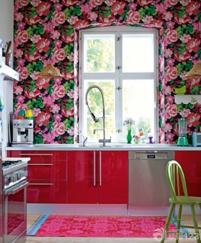 厨房装修设计 花朵壁纸