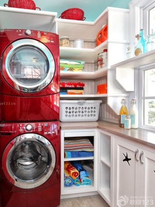 60平米洗衣房红色滚筒洗衣机效果图