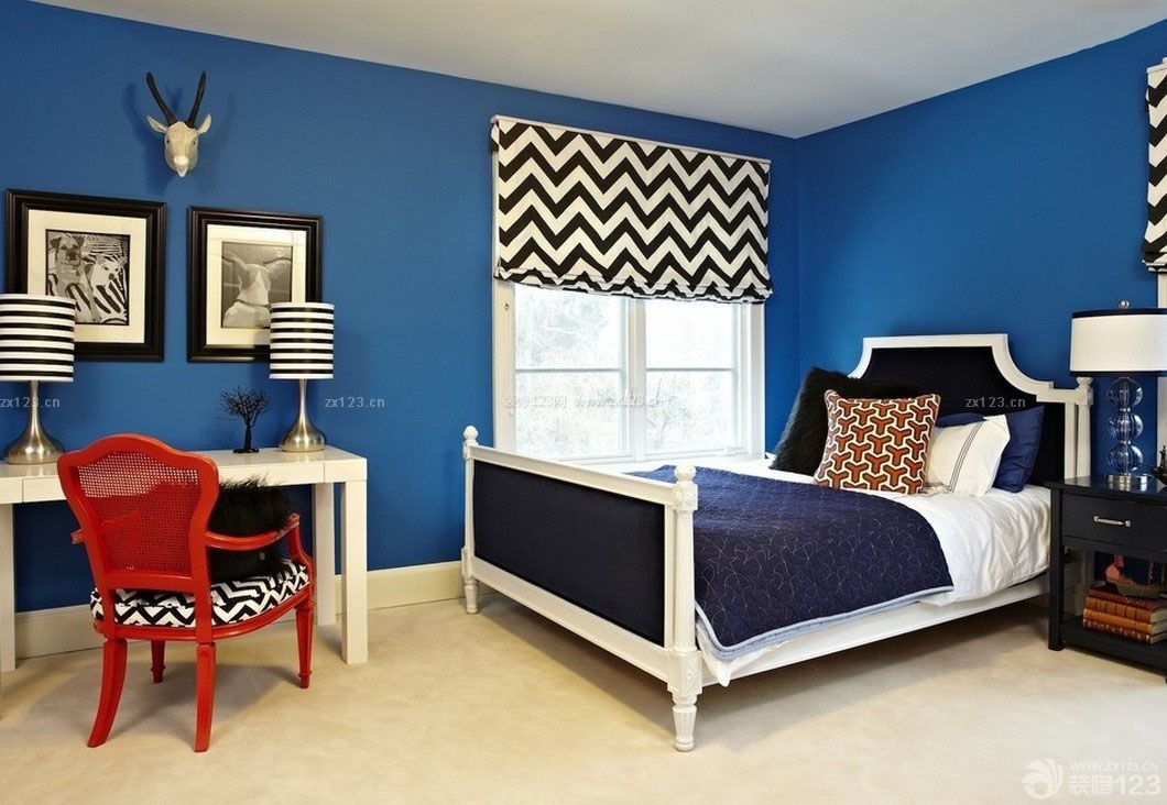 欧式卧室深蓝色墙面装修样板大全