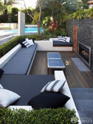 经典独栋小别墅阳台沙发垫设计效果图片