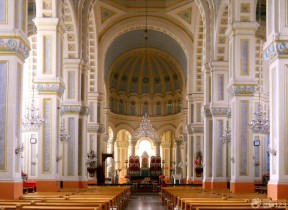 美式风格教堂内部图片