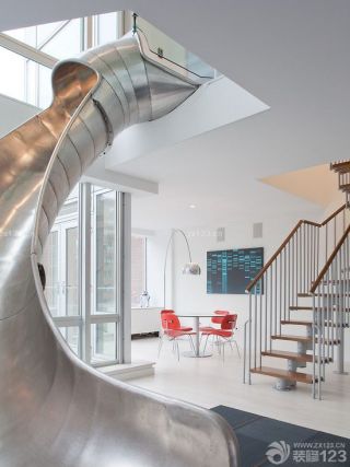 现代别墅内部滑梯设计效果图