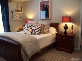 最新美式乡村风格6平米小卧室欣赏图片