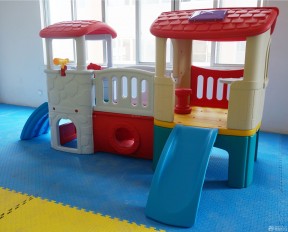 幼儿园滑梯 幼儿园教室布置