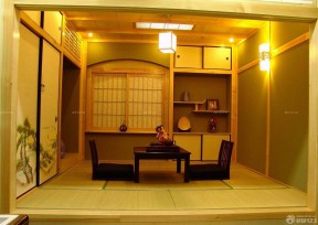 黄色门框 日式家居