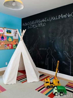 墙体手绘 儿童小房间