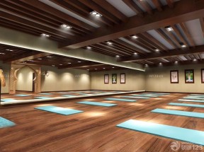 东南亚风格瑜伽会所木地板装饰图