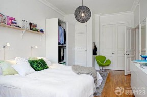 交换空间小户型卧室 现代简约风格床