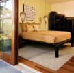 美式古典实木家具卧室玻璃门效果图