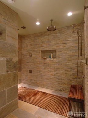 仿古瓷砖墙面淋浴房喷头效果图