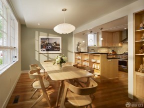 80平米兩室兩廳 廚房與餐廳隔斷