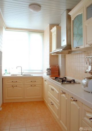 欧式风格120平米三室两厅厨房橱柜装修图