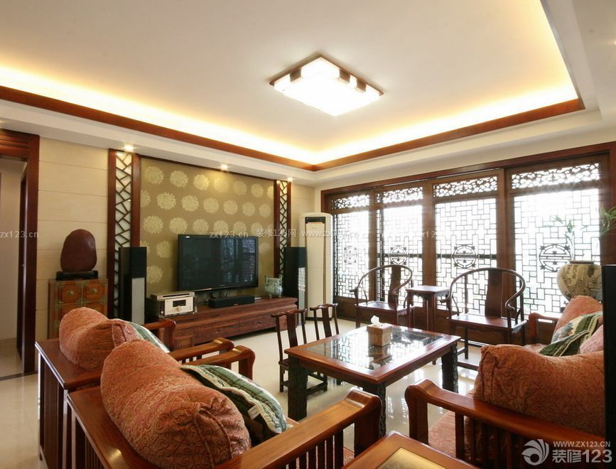 中式房屋90平米客厅装修效果图片