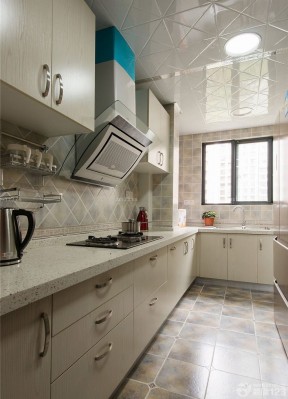 90平米小户型装修效果图大全 厨房地面瓷砖