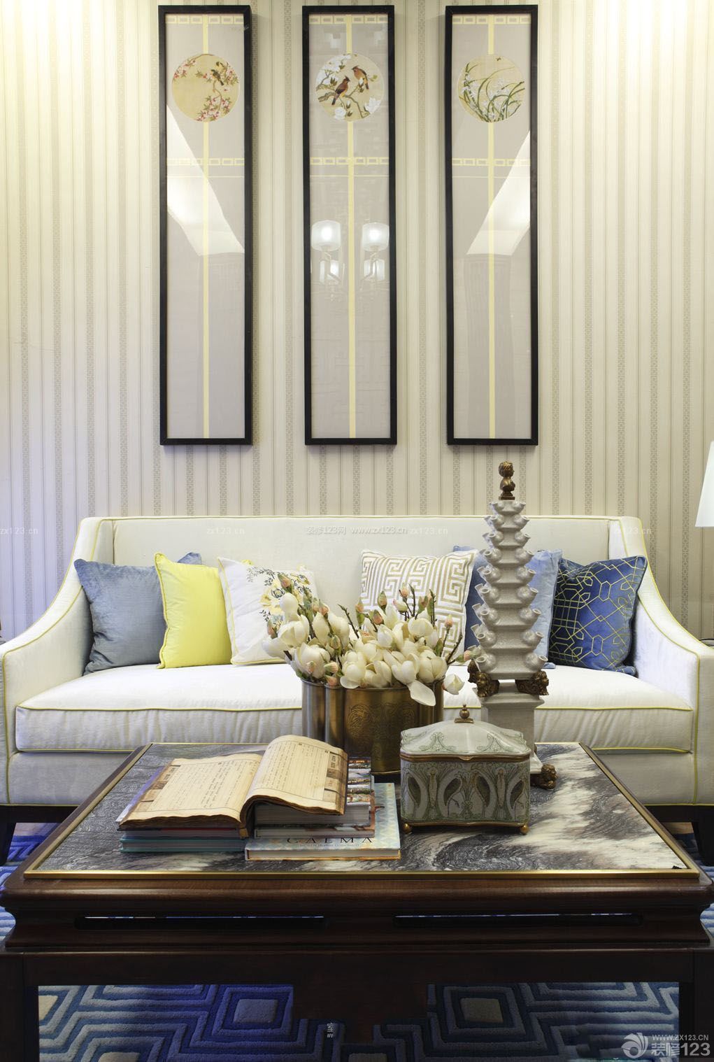 现代风格80平米的房子客厅沙发背景墙装修图