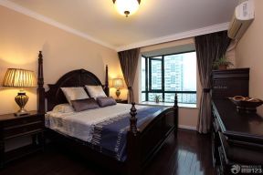 80平米小户型卧室装修效果图 美式古典实木家具