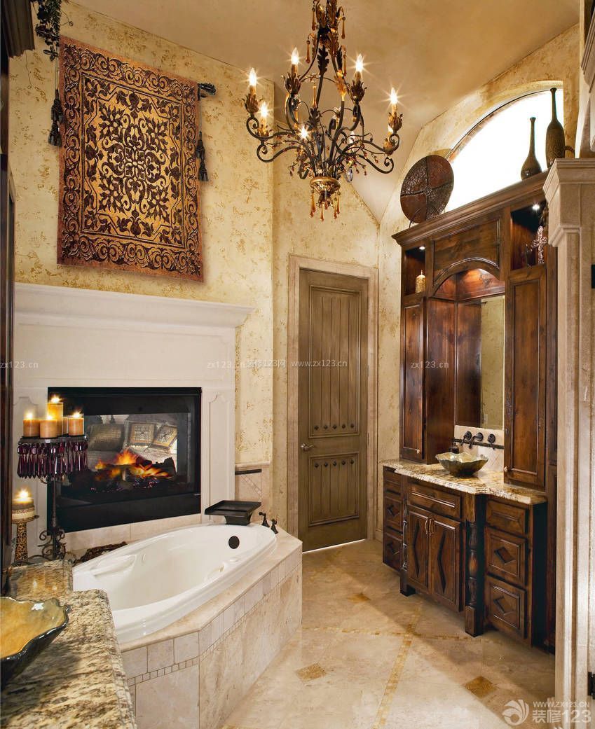 美式古典家居浴室挂毯装修效果图