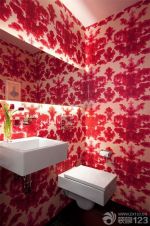 小卫生间红色墙面装修设计效果图片