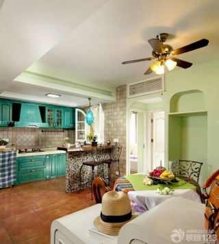 80平米小户型欧式家装绿色墙面装潢效果图片