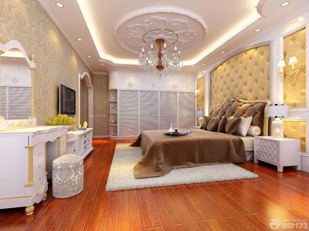 140平米欧式卧室金色墙面装修效果图片