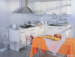 70平米两室一厅小厨房装饰效果图 厨房餐厅一体装修效果图