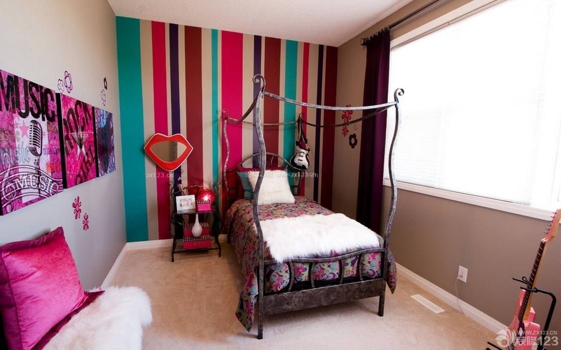 80后彩色卧室装修案例