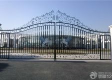 鐵藝大門油漆施工 讓你的大門使用更美觀長久