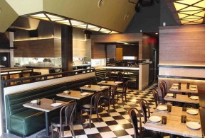 飯店室內(nèi)裝修 黑白相間地磚裝修效果圖片