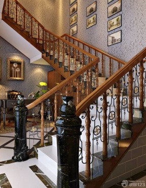 小复式楼梯效果图 美式风格楼梯