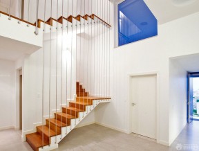 复式房子设计 室内楼梯扶手装修图片