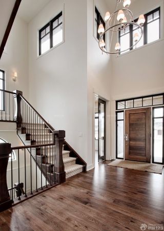 美式古典小复式楼梯装修效果图