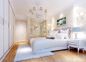 80平米小户型室内装修设计 卧室床头装饰画