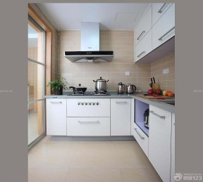 90平米厨房装修效果图 地板砖