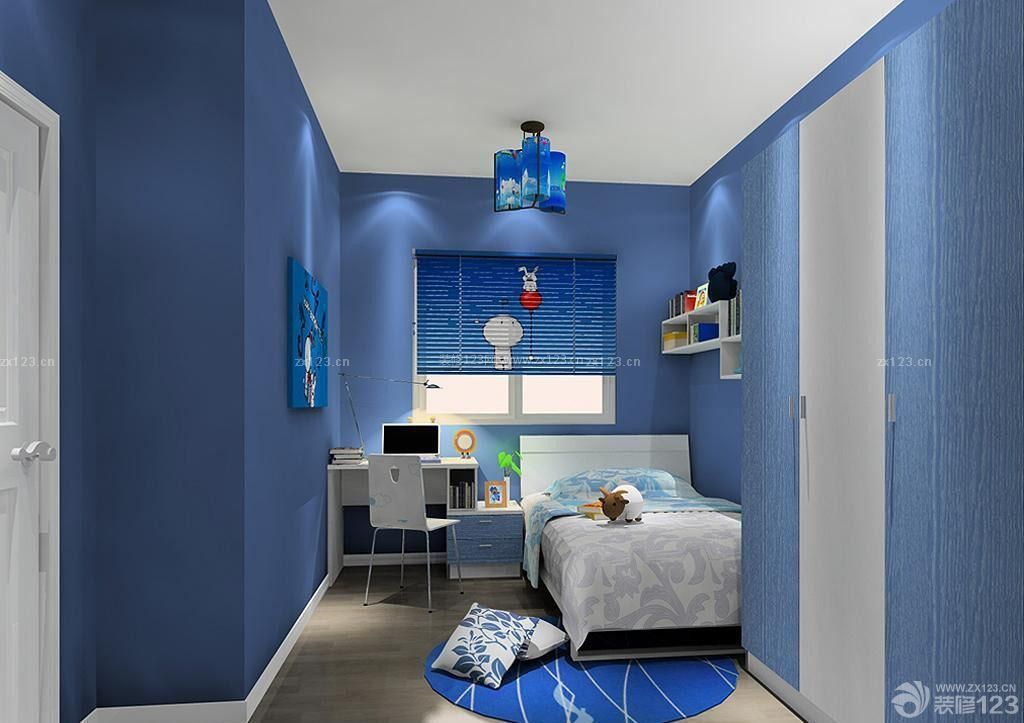小户型色彩搭配深蓝色墙面装修效果图片