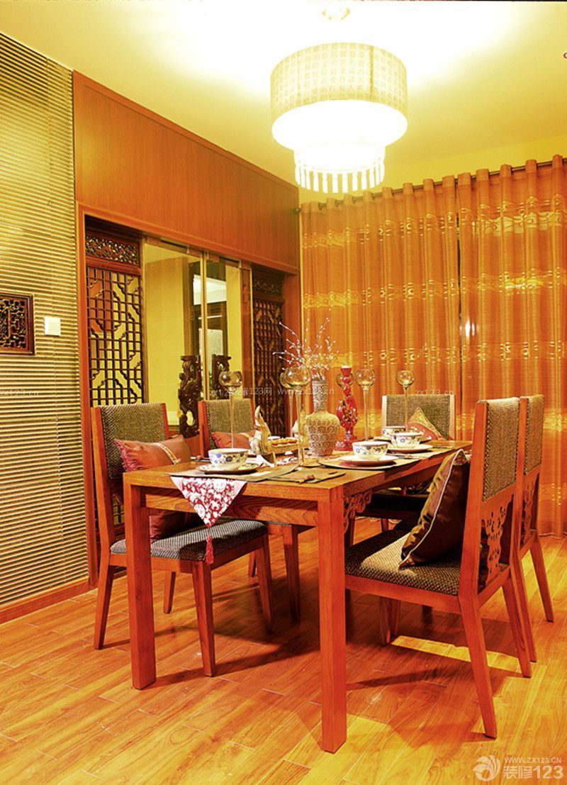 中式家庭餐厅装修设计效果图
