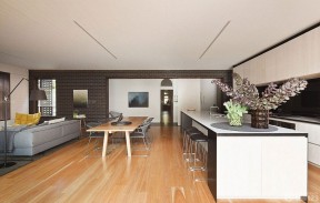 小户型开放式厨房装修效果图 实木地板贴图
