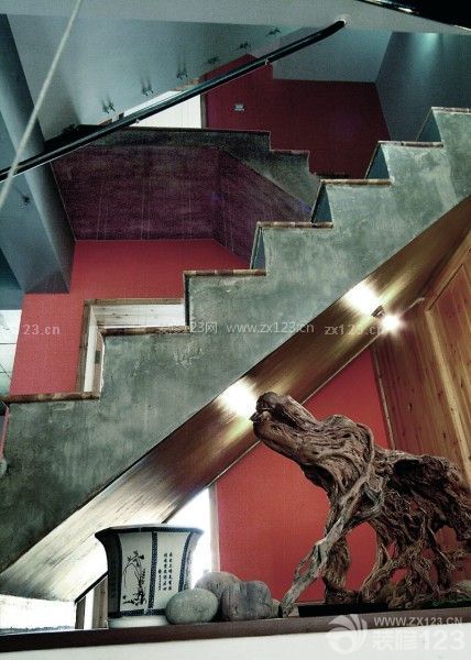 古典中式复式装修楼梯设计效果图