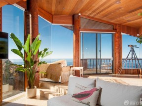 海景别墅室内木质吊顶装修效果图片
