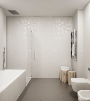 小户型厕所装修 白色墙面装修效果图片